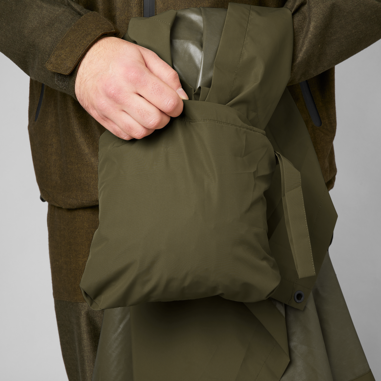 Taxus Regnponcho Pine green - Seeland