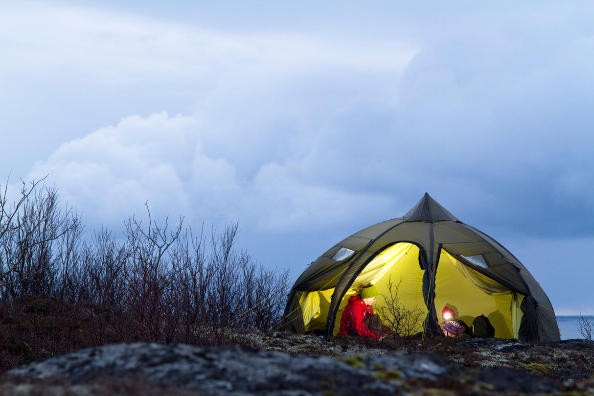 Helsport Varanger Dome 8-10 Yttertält inkl. Stång – Helsport