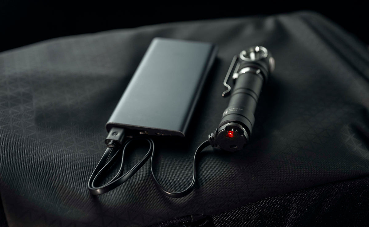 Wizard C2 Pro Max LR / Vit / 4150 lm / 35°:85° / 1x21700 (inkl.) eller 1x18650 / Magnet-USB - Armytek
