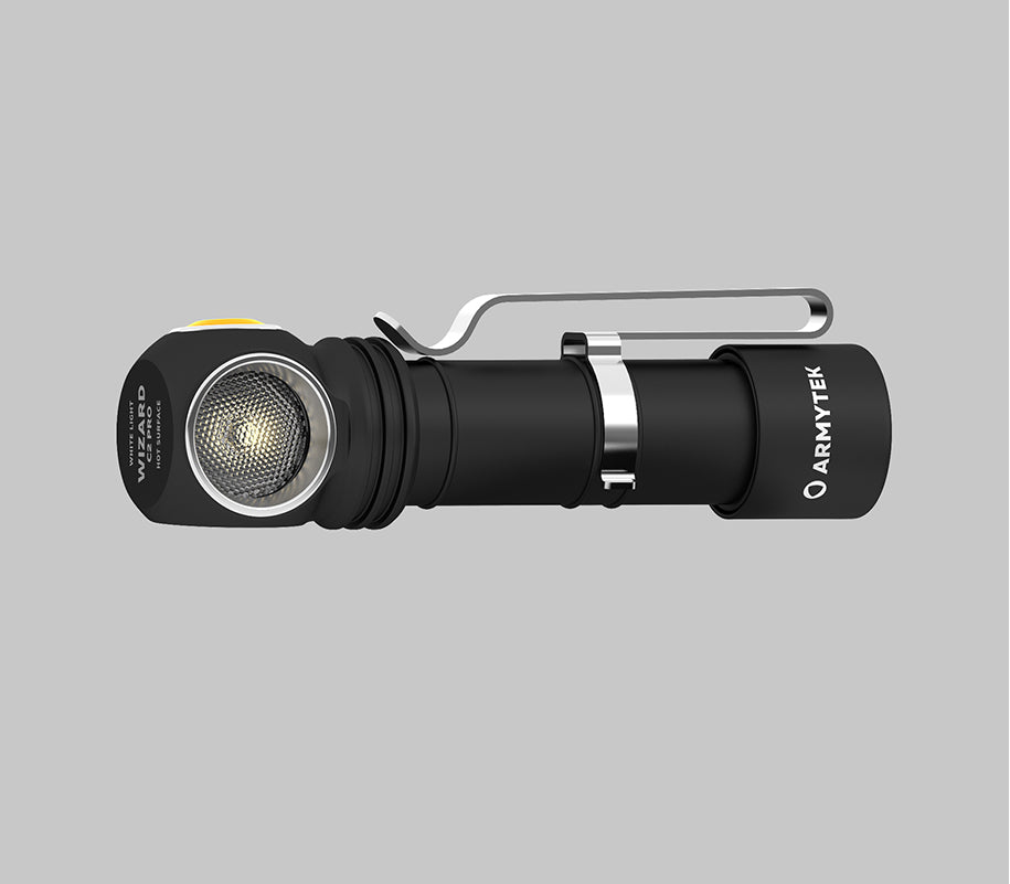 Wizard C2 Pro / Varm / 2330 lm / TIR 70°:120° / +hölster / 1x18650 (inkl.) / Magnet USB - Armytek
