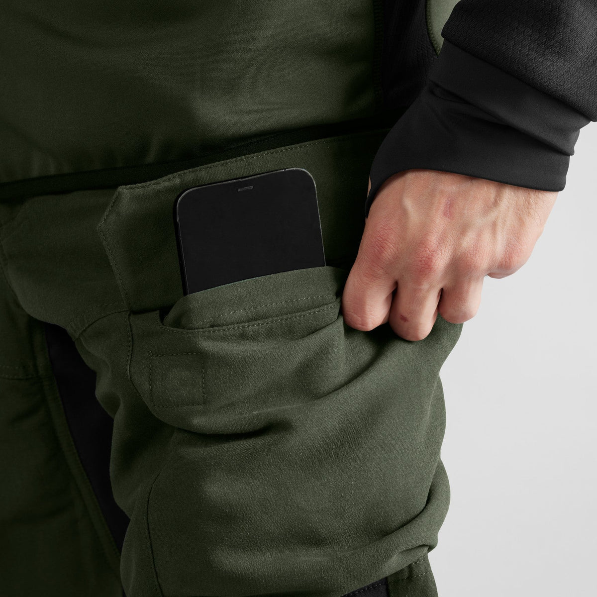 Scandinavian byxor - Duffel green/Svart - Härkila
