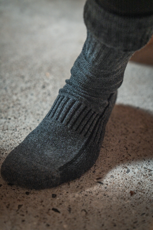 Field Heavy Merino Strumpor - Grey Melange/Black – Seeland