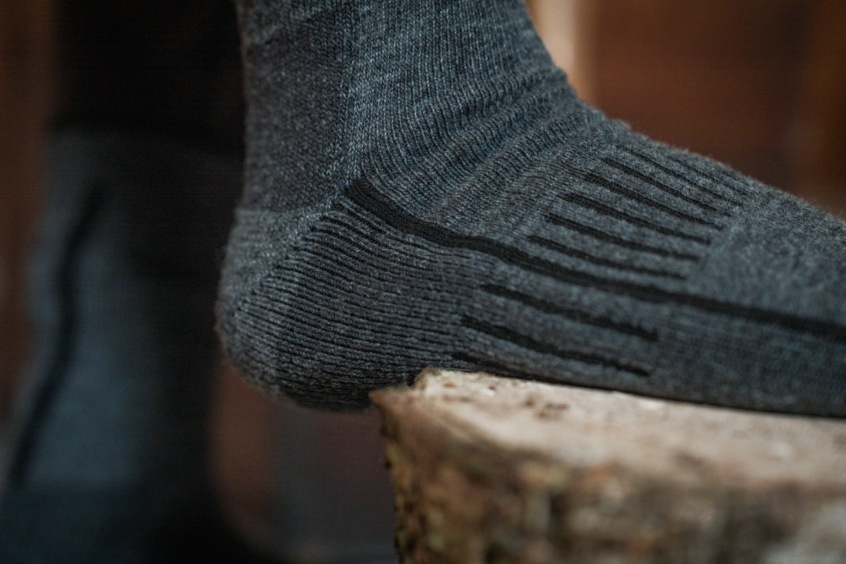 Field Heavy Merino Strumpor - Grey Melange/Black – Seeland