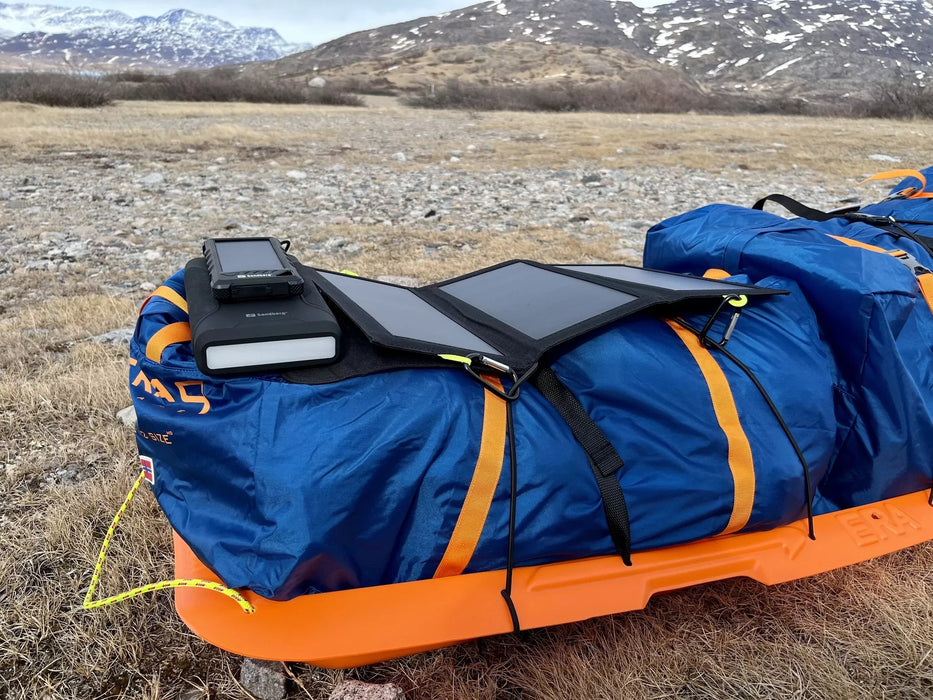 Solcellsdrivet portabelt batteri 16000 mAh - Sandberg