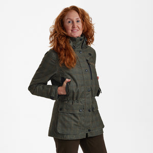 Lady Gabby Jacka Peat - Deerhunter