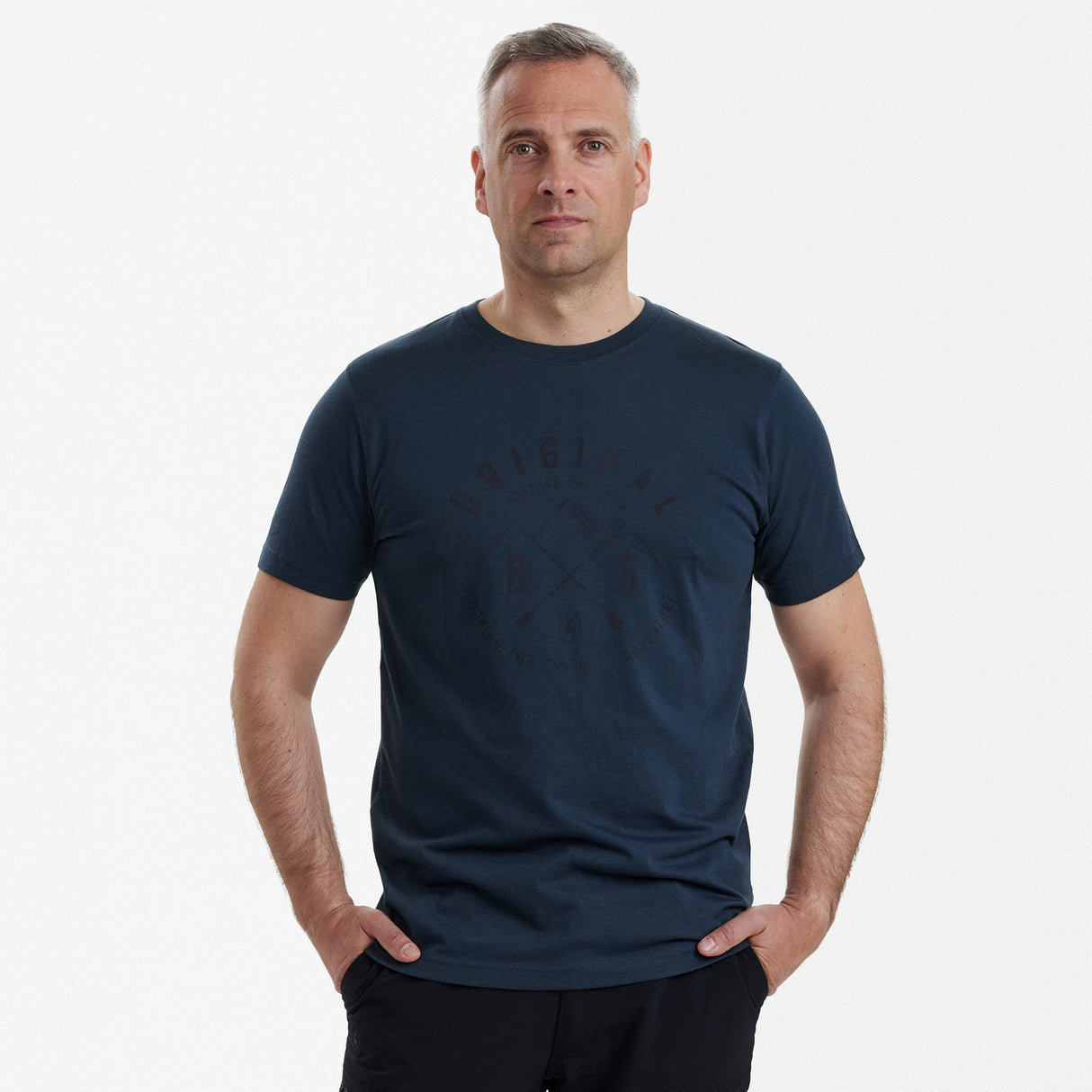 Nolan T-shirt Mörkblå - Deerhunter