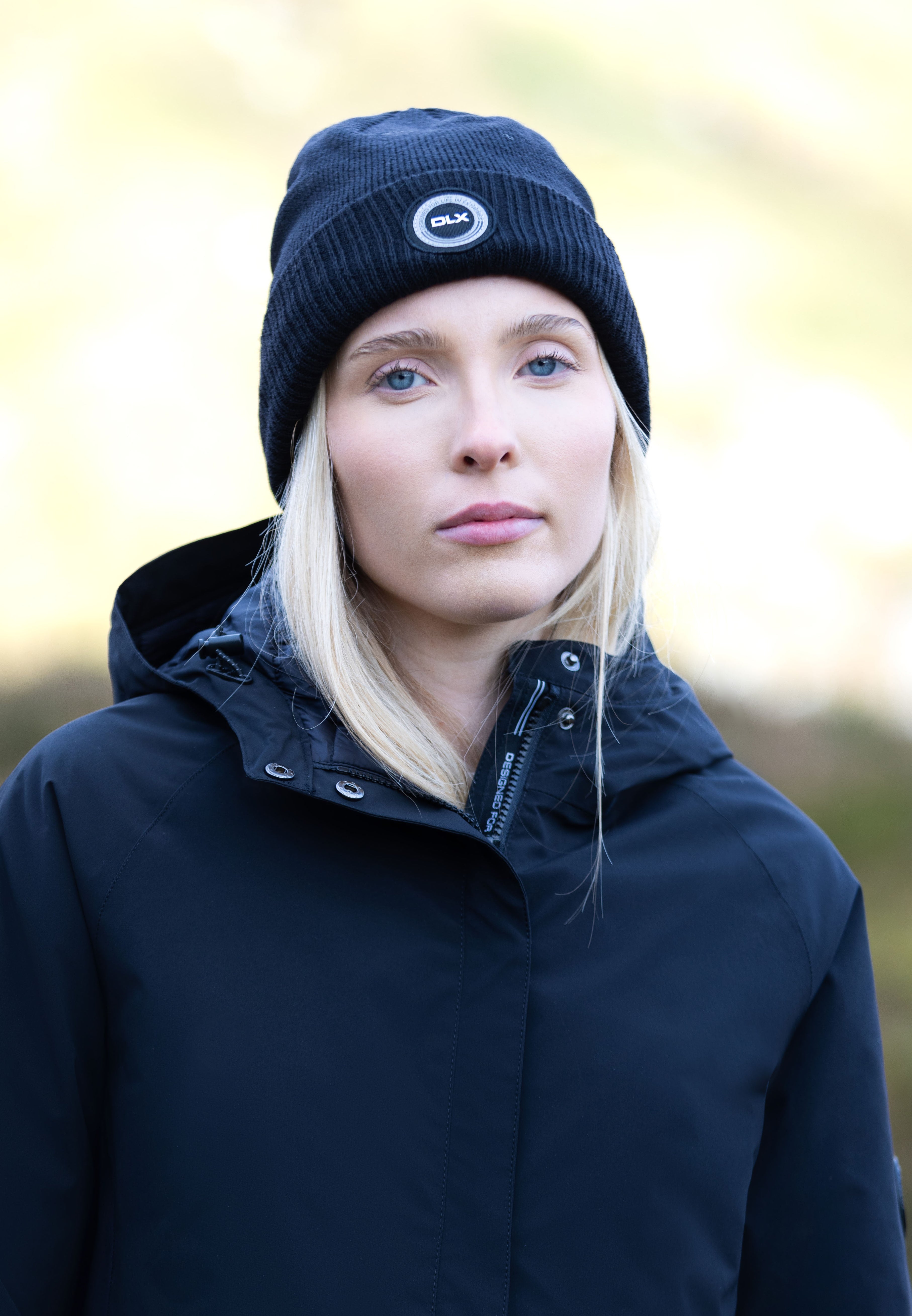 Enola - Black – Trespass
