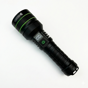 Extremt kraftig ficklampa med 10 000 lumen + powerbank - Ignition