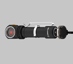 Wizard C2 WR Magnet USB / Varm & Röd / 1020 lm & 230 lm / TIR 70°:120° / 1x18650 (inkl.) - Armytek
