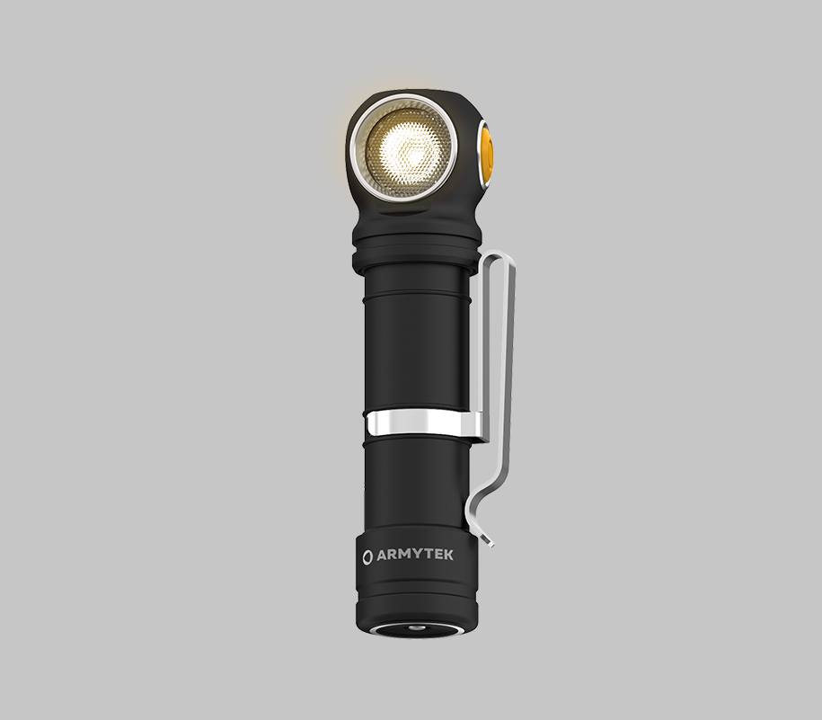 Wizard C2 Pro Max / Varm / 3720 lm / TIR 110°:150° / +hölster / 1x21700 (inkl.) eller 1x18650 / Magnetisk USB - Armytek