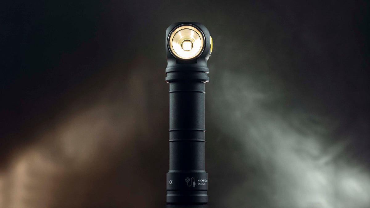 Wizard C2 Pro Max LR / Vit / 4150 lm / 35°:85° / 1x21700 (inkl.) eller 1x18650 / Magnet-USB - Armytek