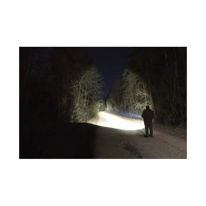 Dobermann Pro Max ficklampa 3000 LM (Vit) – Armytek