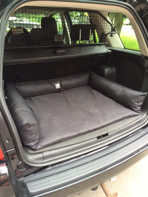 Boot Bed by Danish Design 80 x 60 x 17cm