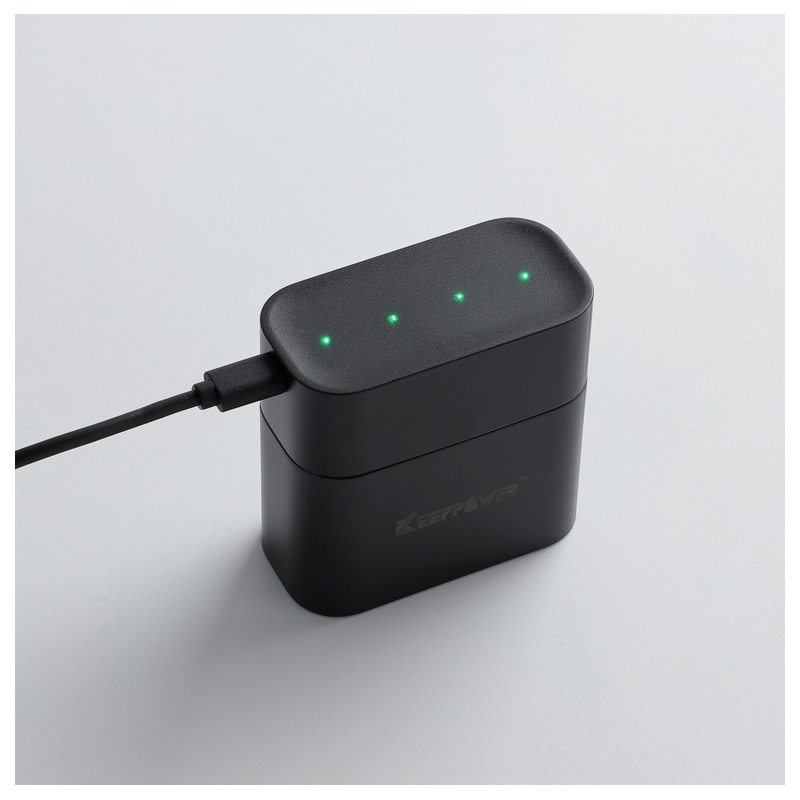 Keeppower i4 – 4 uppladdningsbara AA-batterier med laddare