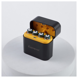 Keeppower i4 – 4 uppladdningsbara AA-batterier med laddare
