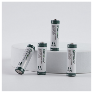 Keeppower i4 – 4 uppladdningsbara AA-batterier med laddare