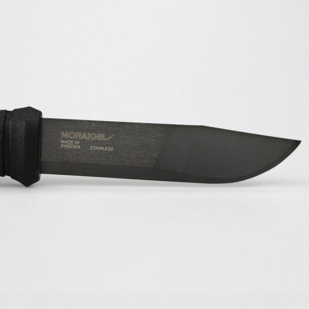 Mora 2000 (S) Svart Edition – Morakniv