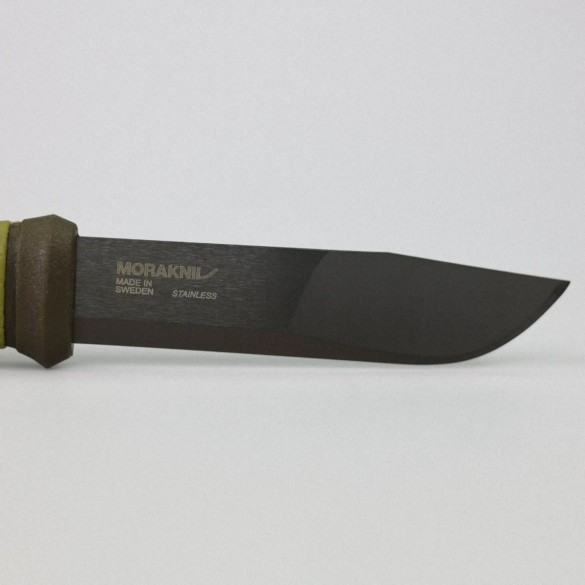 Mora 2000 (S) Svart Edition – Morakniv
