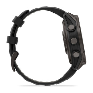 fēnix® 8 Pro – 47 mm, AMOLED, Sapphire, Carbon Grey DLC-titanium med Svart/Pebble Grey silikonarmband – Garmin