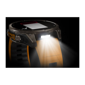 fēnix® 8 – 47 mm, AMOLED, Sapphire, Titanium med Spark Orange/Graphite silikonarmband – Garmin