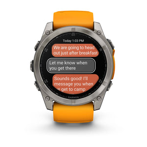 fēnix® 8 – 51 mm, AMOLED, Sapphire, Titanium med Spark Orange/Graphite silikonarmband – Garmin