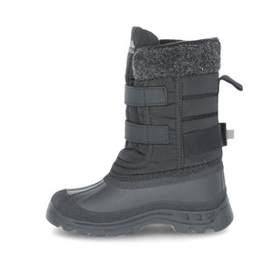 Strachan II - Black - Trespass