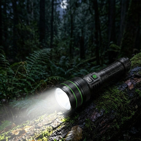 Extremt kraftig ficklampa med 10 000 lumen + powerbank - Ignition